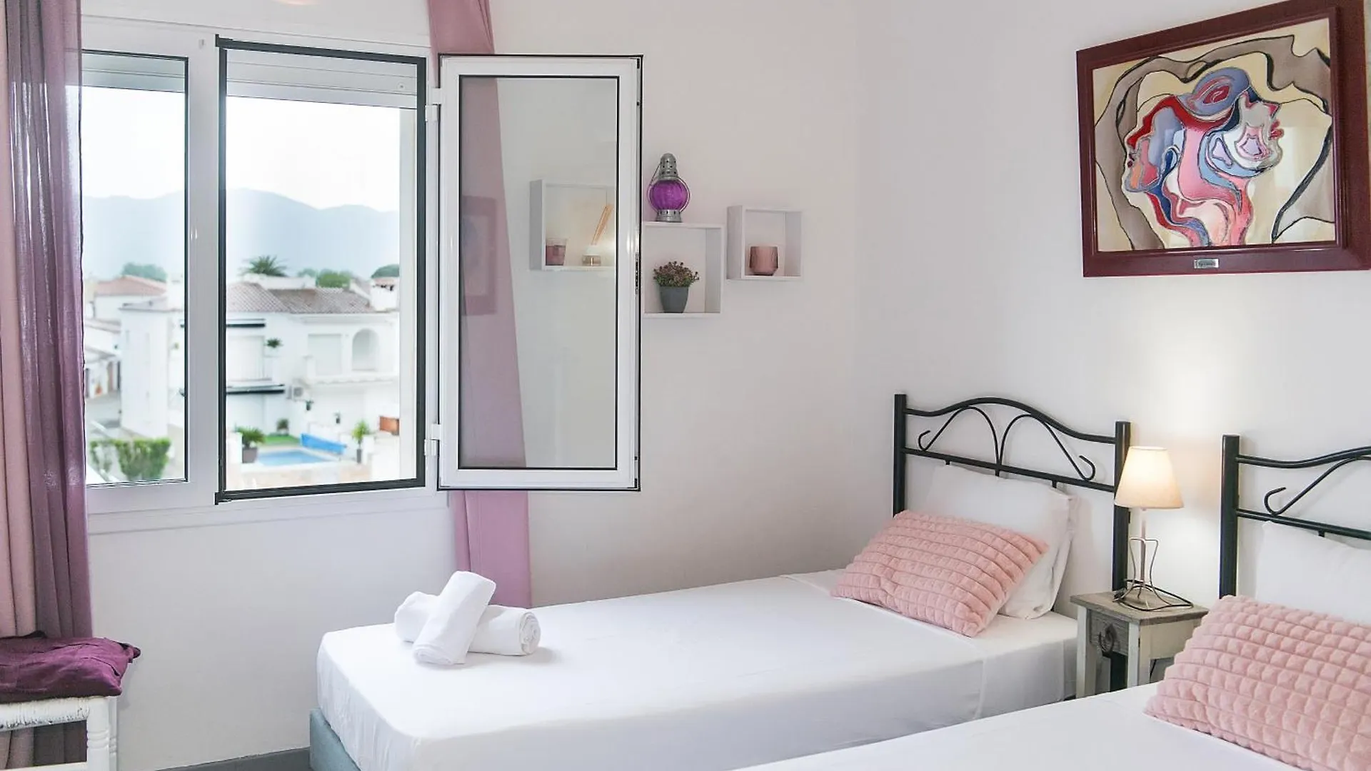 Welcs Apartamento 244 Emp Con Terraza Con Vista Empuriabrava 0*,  Spain